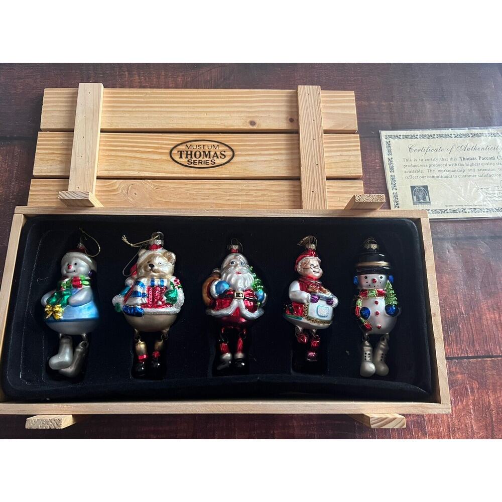 Thomas Pacconi Classics 2004 Christmas Ornament Set